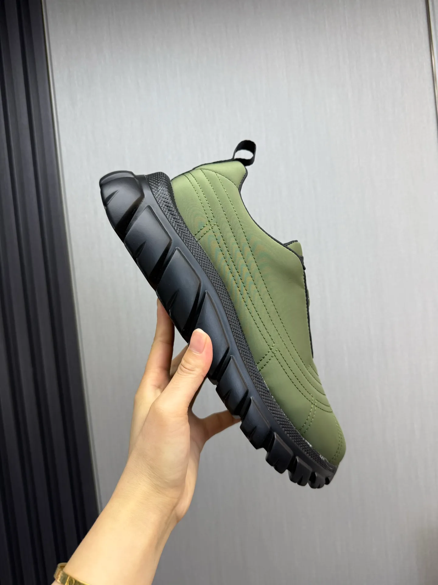 Men's shoes 💰580💰 [PRADA] Men's shoes are popular in the counter, official website synchronization, 1 high-quality shipment ✔️Imported waterproof fabric + cowhide lining, 1🆚1 replica, original sole, 38-45 (45 customized, non-refundable)